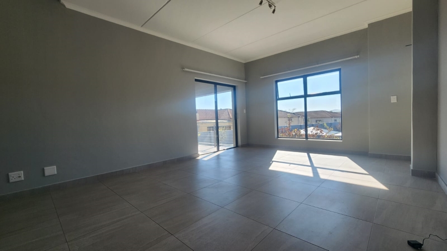 2 Bedroom Property for Sale in Langeberg Heights Western Cape